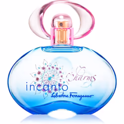 Légère, fraîche et unique. L’eau de toilette pour femmes Salvatore Ferragamo Incanto Charms vous envoûtera par sa douce compo ...