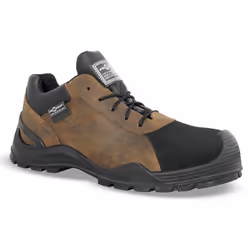 Chaussure de sécurité basse, de type trekking, coloris marron. Double renfort de protection sur l’embout avec une remontée de ...