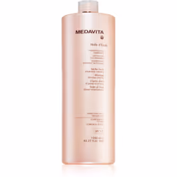 Le shampooing Medavita Huile d'Étolle nettoie efficacement le cuir chevelu, il lave parfaitement les cheveux et leur redonne  ...