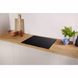 Indesit RI 161 C Noir Intégré Céramique 4 zone(s)