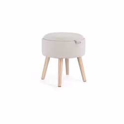 Profitez de la praticité de ce tabouret coffre en tissu bouclette gris clair EBBA dans n'importe quelle pièce de votre chez-s ...