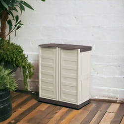 Dmora - Armoire polyvalente extérieure ou interne, armoire basse avec 2 portes et 1 étagère en polypropylène, 100% Made in Italy, 70x39h86 cm,