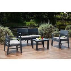 Set salon d'extérieur Dauter, Salon de jardin composé de 2 fauteuils, 1 canapé et 1 table basse, Coin salon effet rotin avec coussins, 100% Made in