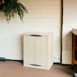 Dmora - Armoire extérieure ou interne polyvalente, armoire basse avec 2 portes et 2 niveaux en polypropylène, 100% Made in Italy, 70x47h90 cm,