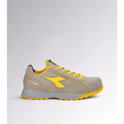 Découvrez les chaussures de travail DIADORA GLOVE MDS LOW S1PS FO HRO SR en croûte de cuir velours, un choix idéal pour allie ...