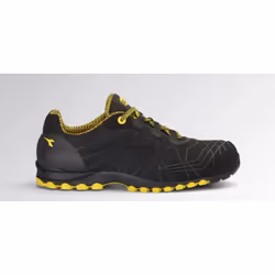 Découvrez la chaussure de sécurité basse noire DIADORA UTILITY BEAT DA2 TEXT LOW S1PS FO HRO SR - 18116780013, idéale pour al ...