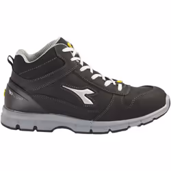 Chaussures de sécurité semi-montantes S3S hydrofuges, en cuir bovin pull-up nubuck. Support ergonomique du talon en TPU. Bout ...