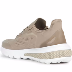 Geox modèle D Spherica Actif A  couleour Brun clair
