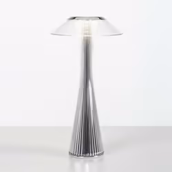 Lampe à poser - KARTELL - Space - LED rechargeable - Design Adam Tihany - Extérieur IP54