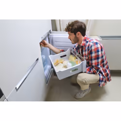 Candy CBL3518EVW réfrigérateur-congélateur Intégré 263 L E Blanc