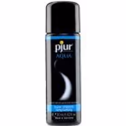 Intensifiez votre expérience sensuelle, qu’il s’agisse de sexe vaginal, anal ou oral. Le lubrifiant à base d’eau Pjur AQUA hy ...