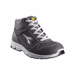Tige en nubuck hydrofuge - Doublure AIR MESH Semelle en PU anti-abrasion - Semelle intermédiaire en PU expansé Embout en acie ...