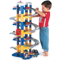 Parking pour enfants 7 étages