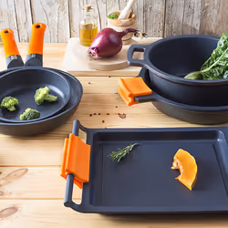 BRA Efficient A270540 casserole à sauce 9 L Rond Noir