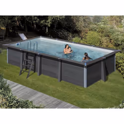 La piscine composite Avant-Garde rectangulaire - Gré La piscine Avant-garde de la marque Gré est livrée avec un équipement co ...