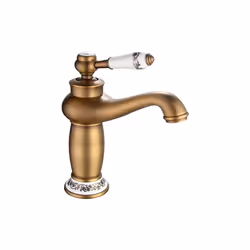Mitigeur Lavabo MARPLE Le mitigeur lavabo MARPLE se distingue par son charme classique et son design élégant, apportant une t ...
