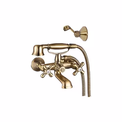 Le mélangeur bain-douche RETROSOL vieux-bronze reprend les codes du style rétro avec une finition chaleureuse et des accessoi ...