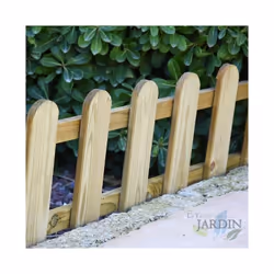 clôture de jardin en bois La clôture de jardin en bois est une option hautement décorative pour séparer les espaces de jardin ...