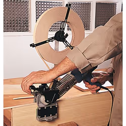 Plaqueuse de chant Virutex AG98F