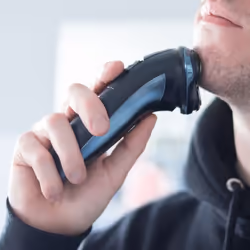 Ufesa AR3050 Rasoir rotatif Tondeuse Noir, Bleu