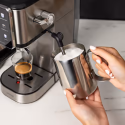 Ufesa Arona Machine à expresso 1 L 20 bar Noir, Inox - Vue supplémentaire 7