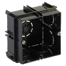 Boîte à lien carré 6,5x6,5x4,0cm (largeur/profondeur/hauteur) Solera 6625