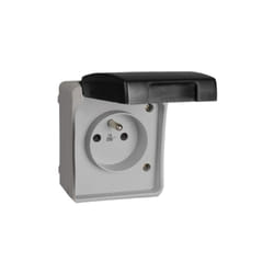 Solera - 3360F Bloc prise étanche 2P+T (français) IP44, certifié nf - Montage en surface