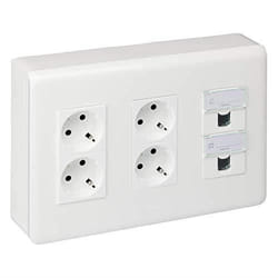 Legrand Prise murale multiple prise murale Multiple fiche schuko fiche rJ45 - 078883EA