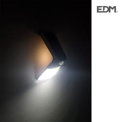 Prise solaire led avec capteur de présence EDM - 3,5W - 430 Lumens - 31842