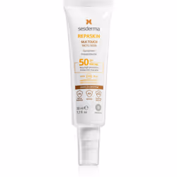 Protégez votre peau du vieillissement prématuré et des dommages provoqués par les rayons solaires. La peau délicate du visage ...