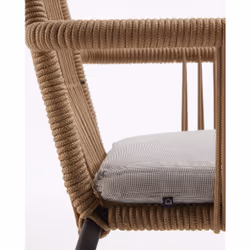 Kave Home Samanta chaise d'extérieur Linge Siège respirant Dossier rigide Tissu, mousse, Acier galvanisé Bois