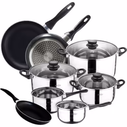 Batterie de cuisine de 8 pièces, en acier inoxydable. Ce fantastique ustensile de cuisine se compose de : * 2 Casseroles Ø16X ...