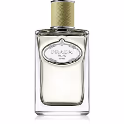 Ce qui fait la magie de ce parfum, c’est qu’il est adapté aussi bien aux hommes qu’aux femmes. Chacun y trouve son bonheur, e ...