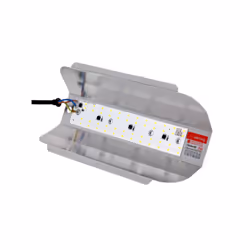 Projecteur Led de 6500 ºk et 50 W de puissance. Ses dimensions sont de 12x24,5x6 cm et son poids net de 70 g. Son utilisation ...