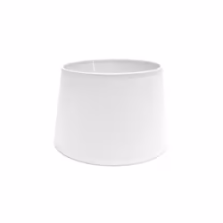 Abat-jour conique ouvert de la série CLARA en couleur BLANC. Fabriqué en popeline. Conçu pour une douille E27. Ses dimensions ...
