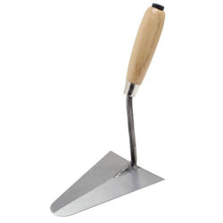 A Forged Tool 02321425 pelle et pioche