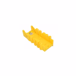 Guide d'onglet en plastique - Mesure 10,5 x 30 cm. - Profondeur de coupe maximale : 5 cm. - Largeur de coupe maximale : 9 cm. ...