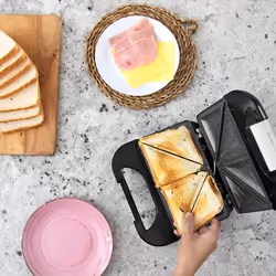 Cecotec Rock´n Toast Fifty-Fifty gaufrier et appareil à croque-monsieur 750 W Noir, Argent