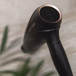 Cecotec Bamba IoniCare 5450 Power&Go Pro Fire sèche-cheveux 2400 W Noir - Vue supplémentaire 4