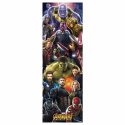 Il mesure 53 x 158 cm et est imprimé sur du papier brillant de haute qualité de 150 g/m². Il est expédié roulé.