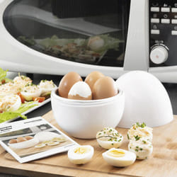 Innovagoods - Cuiseur à Oeufs pour Micro-ondes avec Livre de Recettes Boilegg