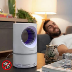 InnovaGoods Lampe anti-moustiques à aspiration KL Virvel