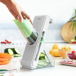 Innovagoods - Mandoline Pliante Coupe-légumes 5 en 1 Slichen