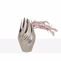 Vase en aluminium argenté Matériel: Aluminium Argent Assemblage requis : 0 15x15x28cm