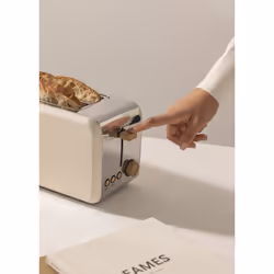 CREATE Toast Retro 6 2 part(s) 1500 W Crème