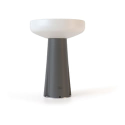 Paquita 40 Lanterne de type balise pour la route sans installation. Charge solaire et lumière led blanc neutre 4000K. Fabriquée en Espagne