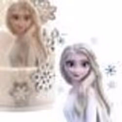 Silhouette Azyme - La Reine des Neiges - Elsa - Décoration Gâteau Anniversaire - 148 x 21 cm