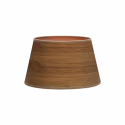 Abat-jour conique ouvert de la série SALMA de en couleur DARK WOOD. Fabriqué en matière textile. Conçu pour une douille E27.  ...