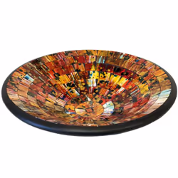 Coupelle vide poche ronde artisanale rouge En céramique et verre Dimensions : Hauteur 7 cm - Longueur 27 cm - Largeur 27 cm F ...