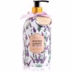 Le lait corporel IDC Institute Scented Garden offre à votre peau l’hydratation nécessaire et la rend très soyeuse.